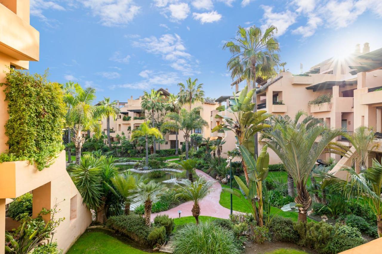 Apartment De 2 En Bahia De Alcantara Marbella